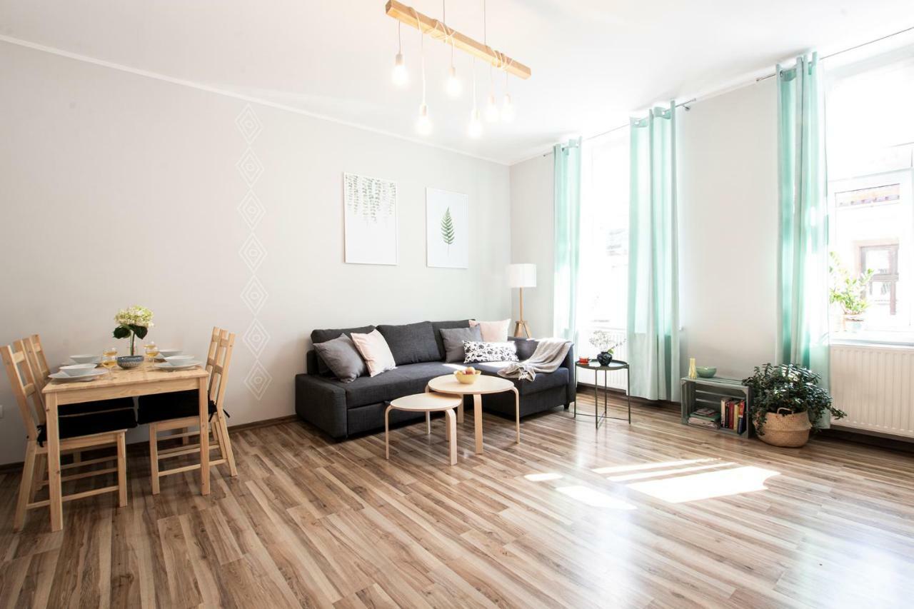 Apartamenty Kdn Bielsko-Biala Exterior foto